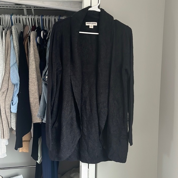 Barefoot Dreams Sweaters - Barefoot Dreams Black Circle Cardi, NWOT